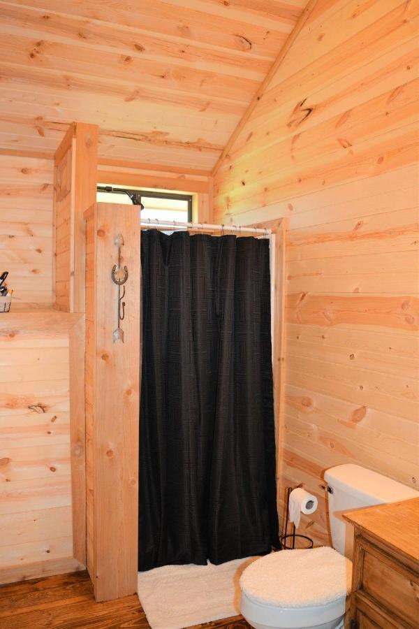 Hr Cabin 3- The Little Bear Cabin Cabin Villa เฟรเดอริกส์เบิร์ก ภายนอก รูปภาพ